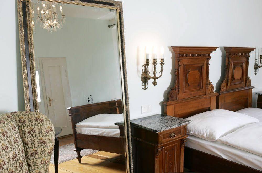 Hotel Schloss Lehen Bad Friedrichshall Dış mekan fotoğraf